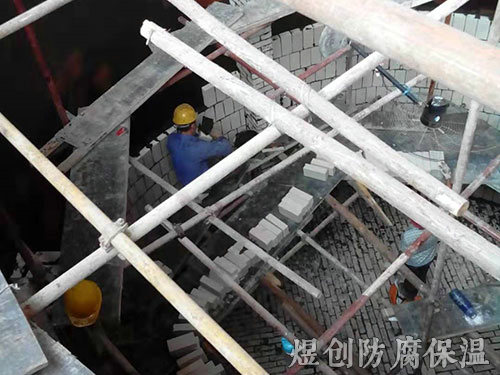 水泥制品衬耐酸砖施工 (1)